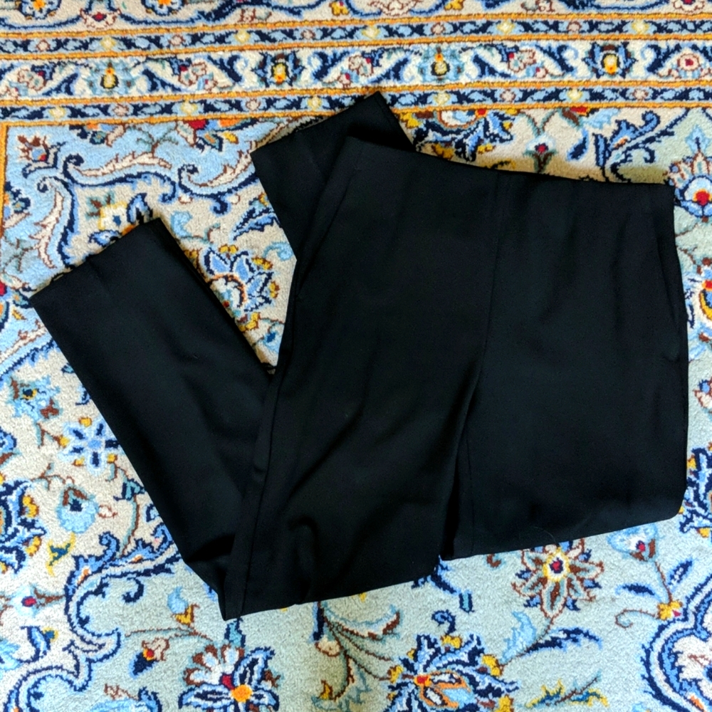 Ann Taylor Dress Pants - Black - Size 2
